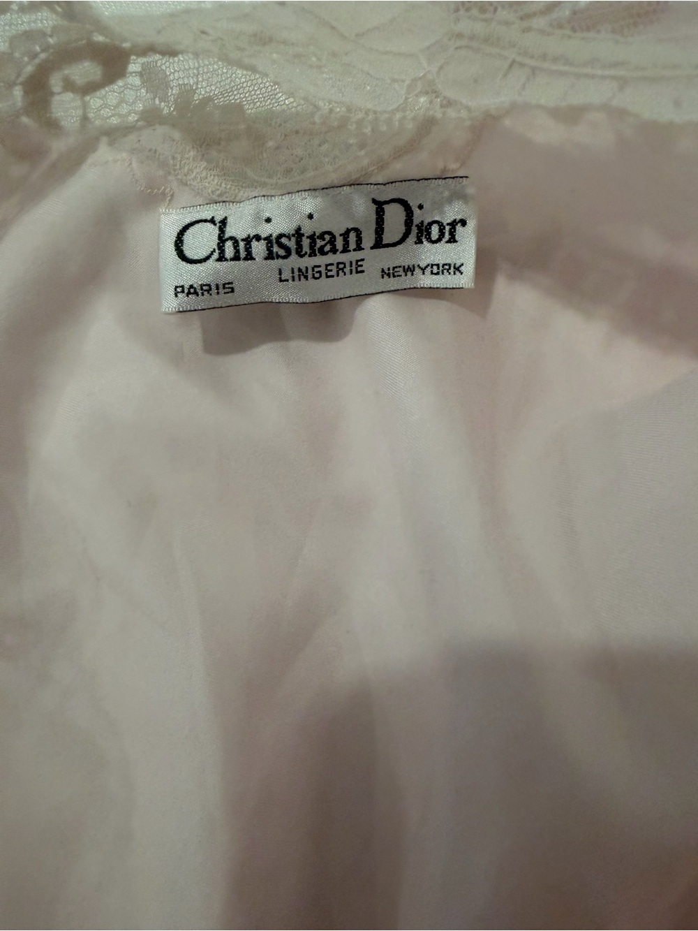 Vintage Christian Dior Pale Pink Lace-Trim robe collectors piece